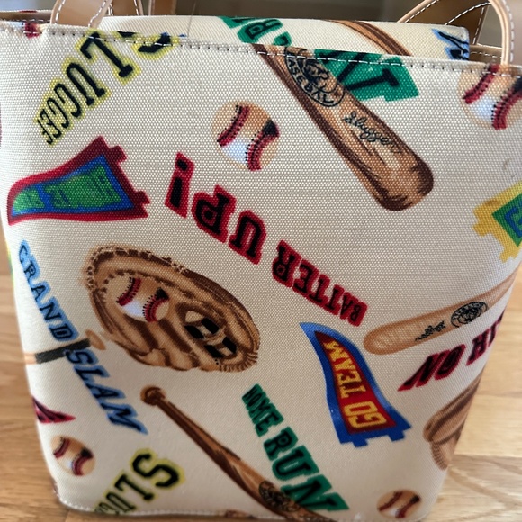 Baseball Theme Handbag Purse Grand Slam Go Team Slugger Rhinestones Bucket Bag - Picture 7 of 15